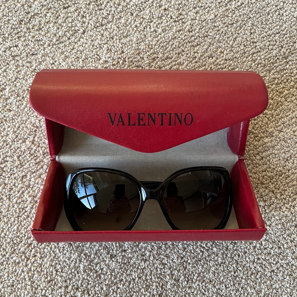 Beautiful vintage Valentino sunglasses with original red leather case.